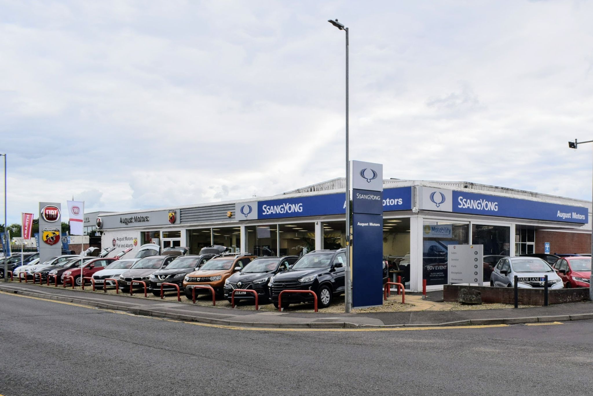 August Motors Ssangyong, Fiat & Abarth Car dealership in Salisbury